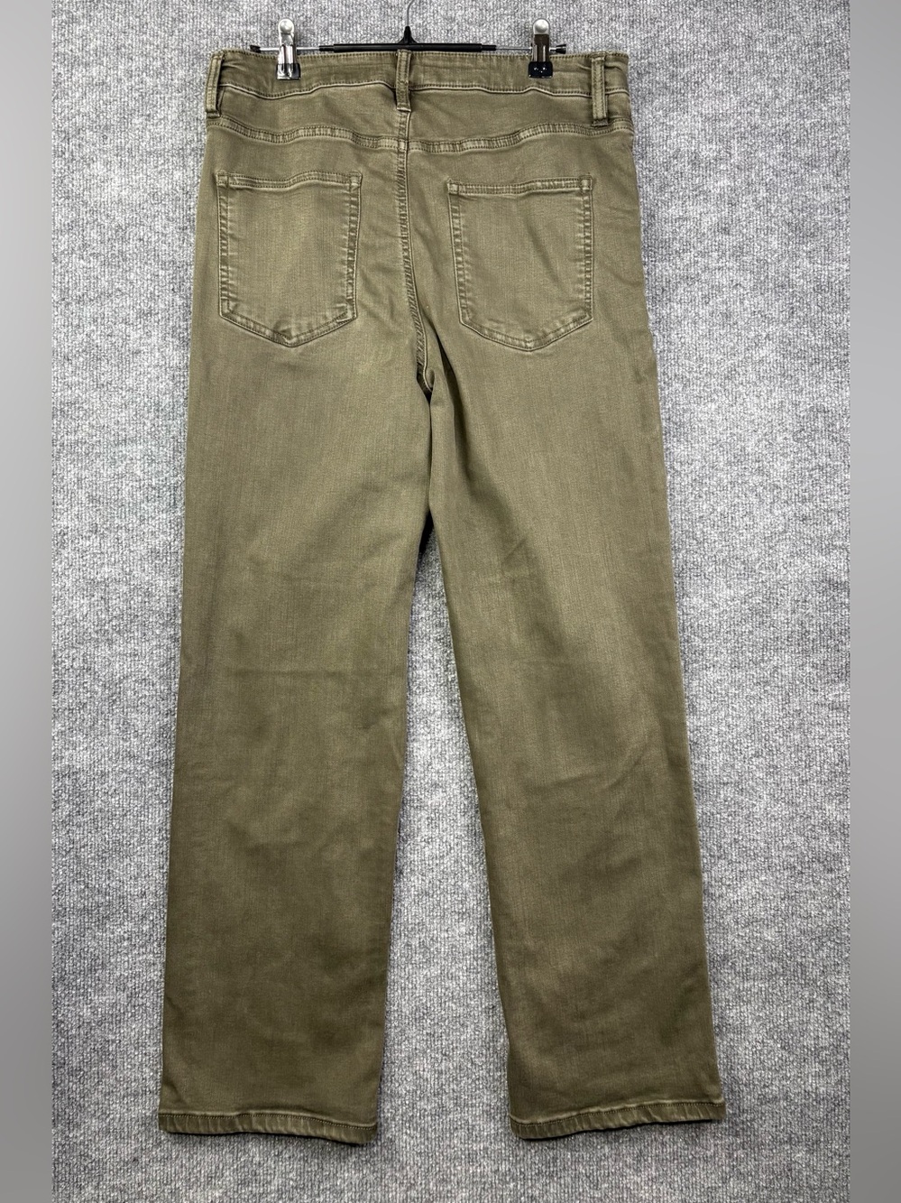 Well Worn Women’s Sz 12 Olive Green Stretch high rise Straight Jeans 28” Inseam - Picture 6 of 8